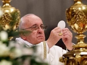 Pope Francis Celebrating Mass - Catholics Striving For Holiness