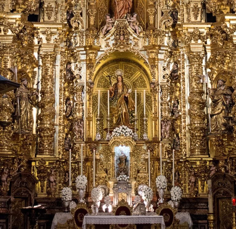 July 22: HAPPY FEAST OF ST. MARY MAGDALENE! 9 Altar_mayor_iglesia_magdalena_detalle 3