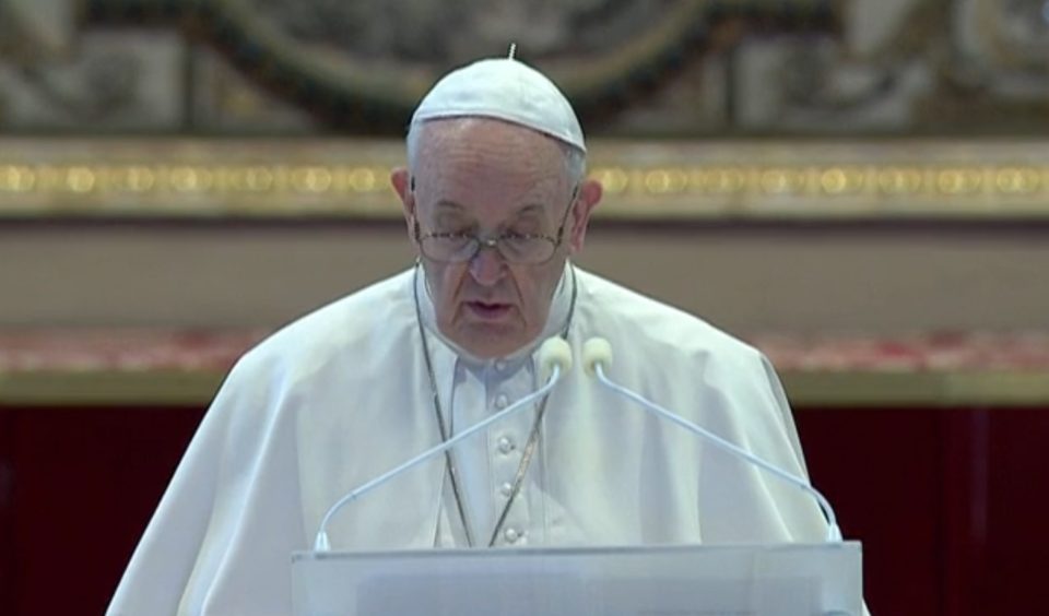 POPE FRANCIS EASTER 2020 URBI ET ORBI BLESSING 1