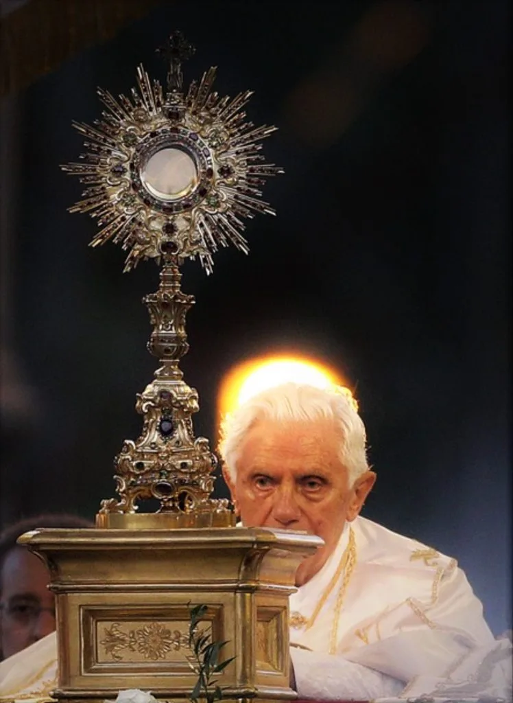 POPE BENEDICT XVI HOMILY ON CORPUS CHRISTI YEAR B.