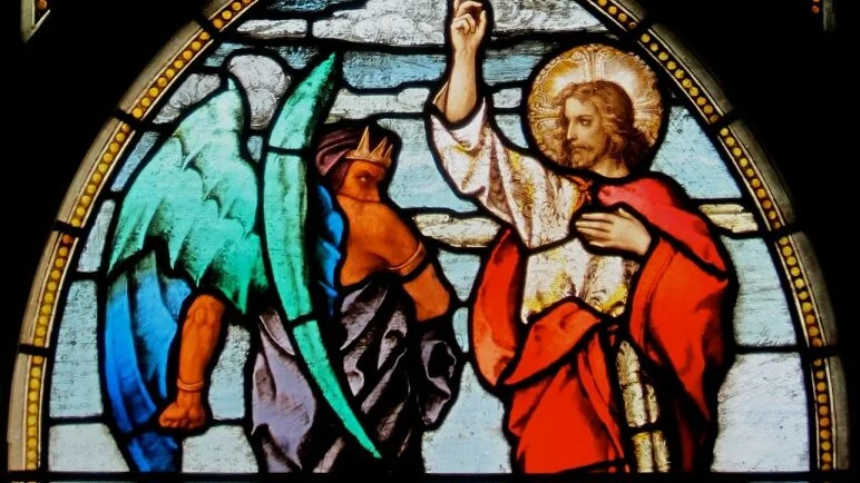 https://catholicsstrivingforholiness.org/wp-content/uploads/2022/03/www-St-Takla-org-The-Temptation-of-Christ-02-Stained-Glass-edited.jpg.webp