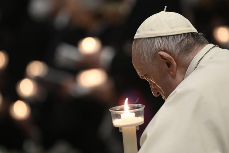 POPE FRANCIS EASTER VIGIL HOMILY Catholics Striving For Holiness