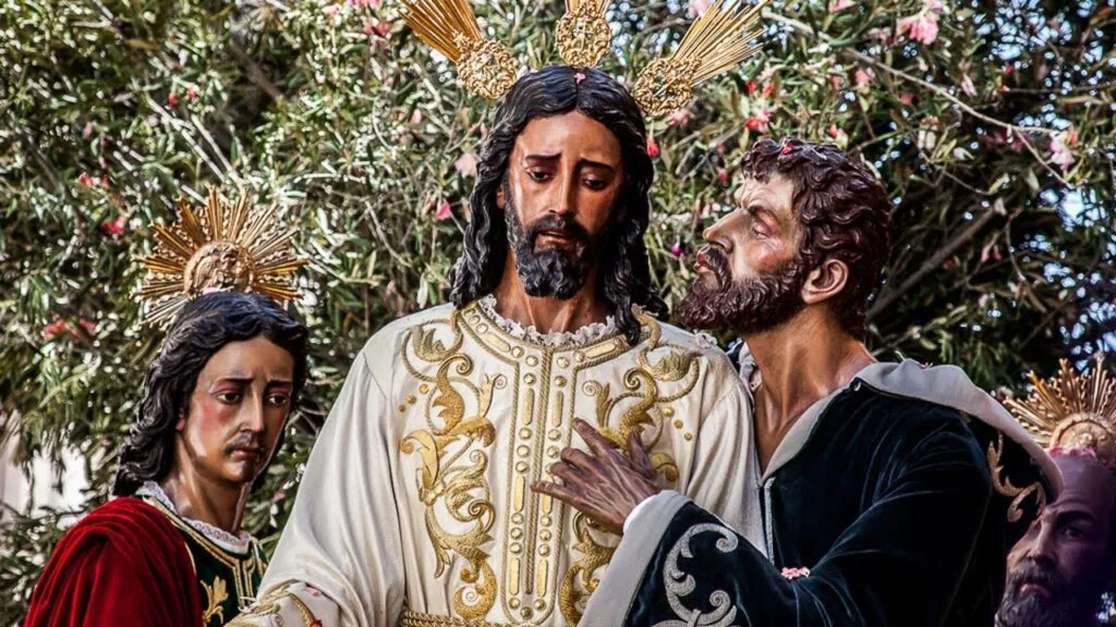 HOLY WEDNESDAY READINGS AND REFLECTION: JUDAS BETRAYS JESUS. 4 holy Monday holy wednesday